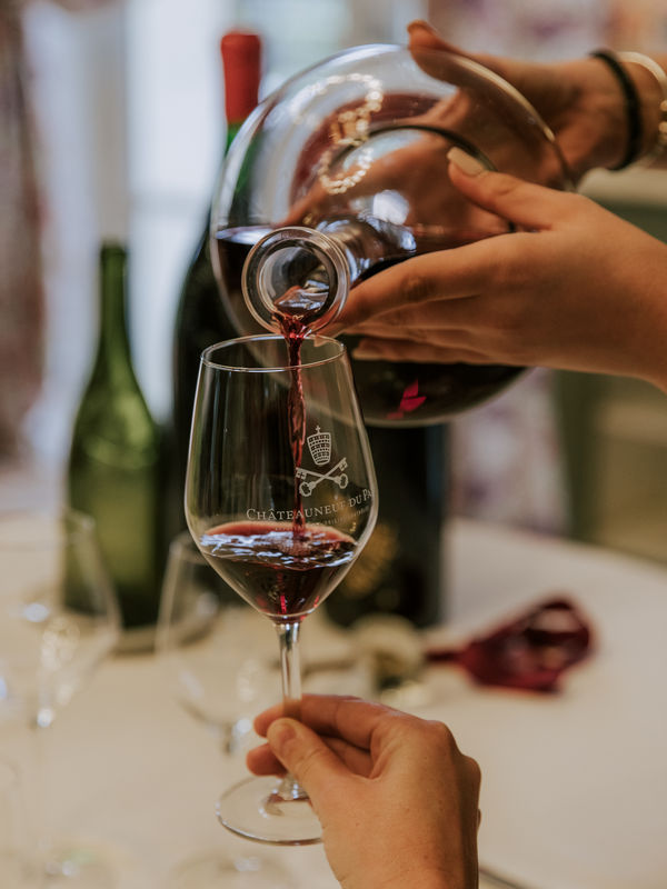 Quel Châteauneuf-du-Pape offrir en cadeau ? Maison Molinet
